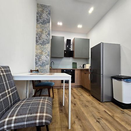 Dzialkowa Apartment Legnica Bagian luar foto
