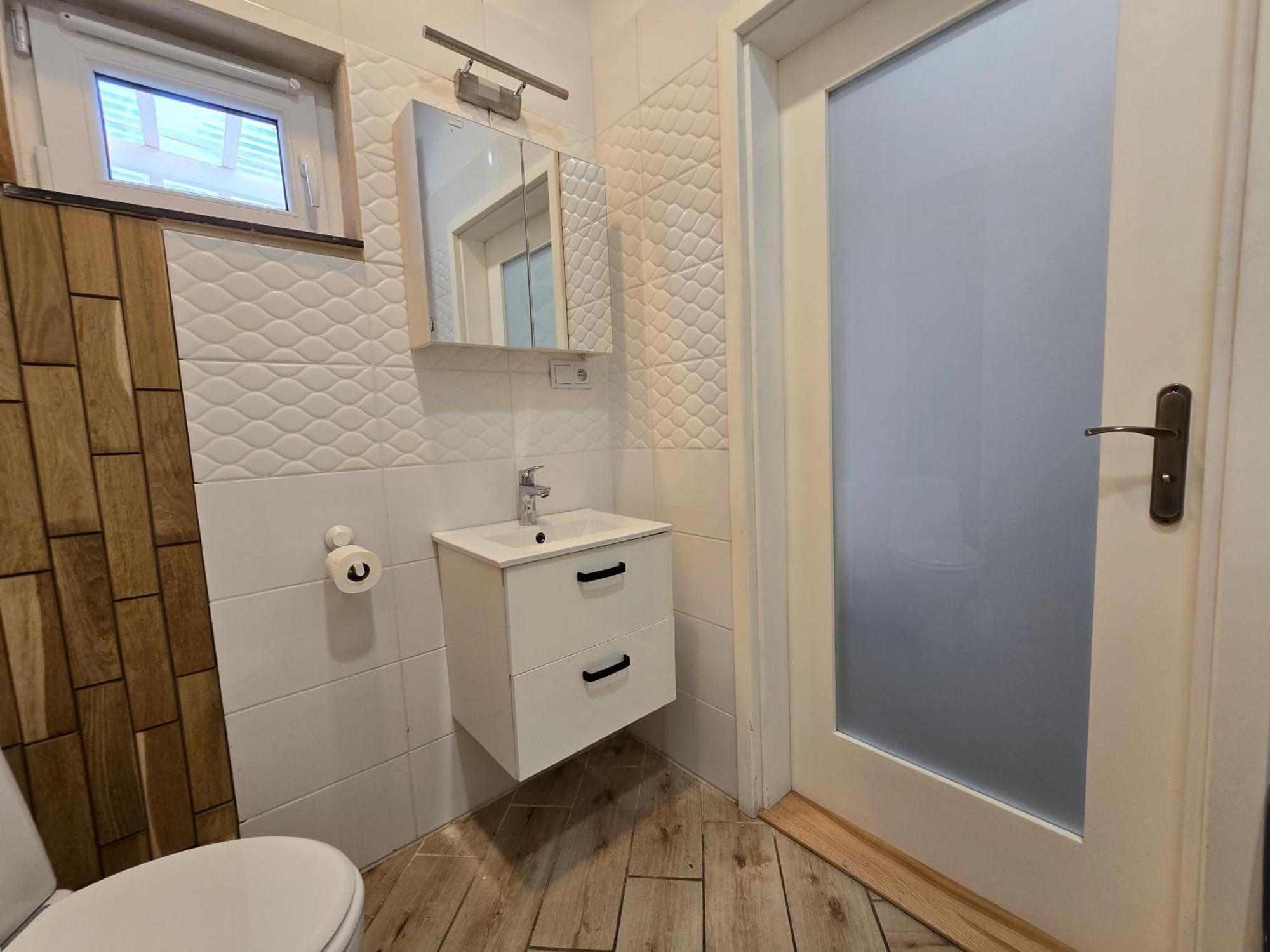 Dzialkowa Apartment Legnica Bagian luar foto