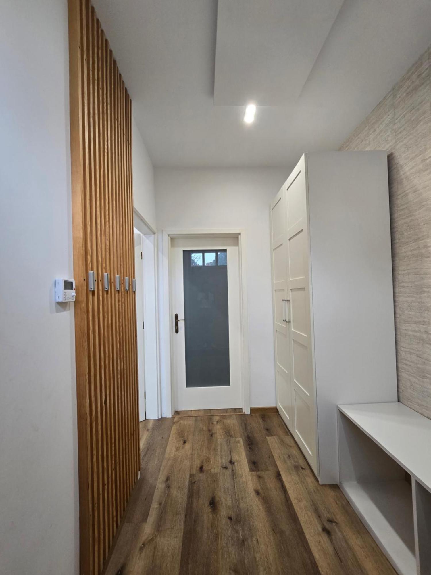 Dzialkowa Apartment Legnica Bagian luar foto